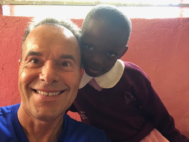 Jan met zijn sponsorkind, Esther.
